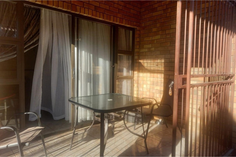 4 Bedroom Property for Sale in Minerva Gardens Northern Cape